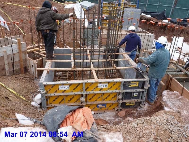 Pouring concrete at Monumental Stair Facing East (800x600) (2)